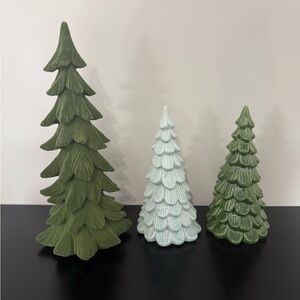 Green Ceramic Pair and Velvet Tree Bundle